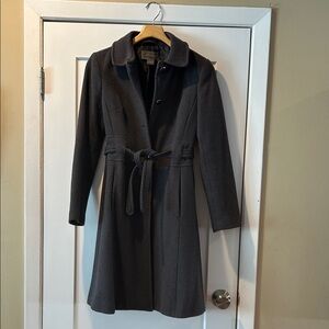Ann Taylor Gray Women's Coat with belt